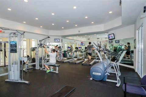 Townhouse in Doral, Florida 3 bedrooms, 156.35 sq.m. № 2397627 - photo 7