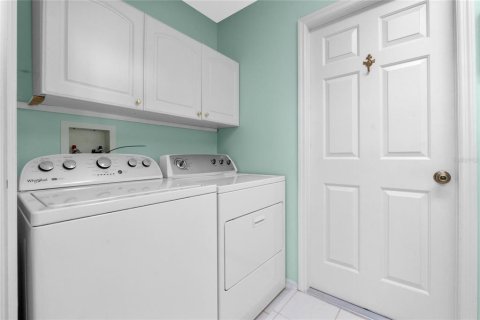 House in Leesburg, Florida 3 bedrooms, 177.26 sq.m. № 1873645 - photo 21