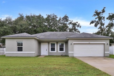 Casa en Poinciana, Florida 4 dormitorios, 146.6 m2 № 2386225