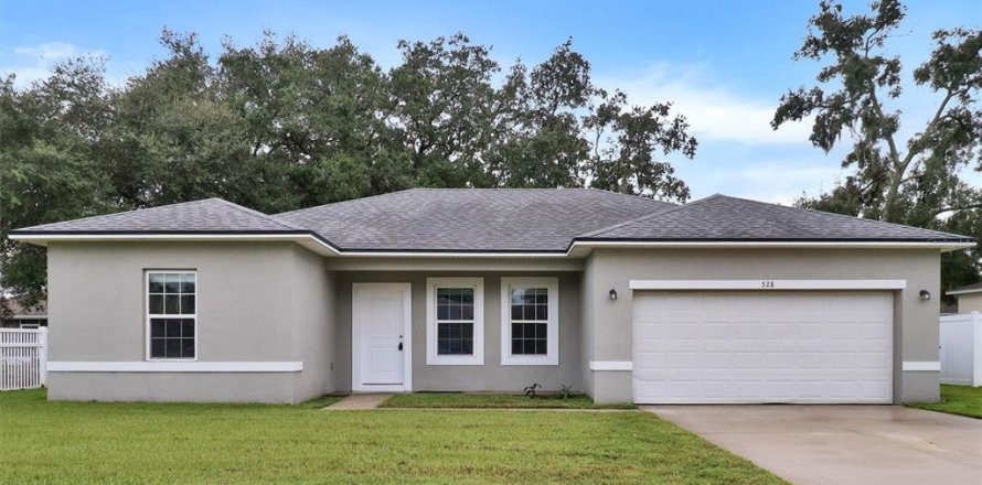 Casa en Poinciana, Florida 4 dormitorios, 146.6 m2 № 2386225