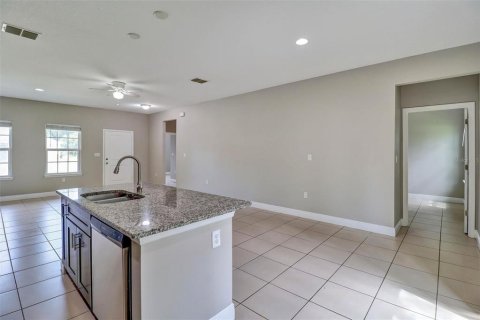 Casa en venta en Poinciana, Florida, 4 dormitorios, 146.6 m2 № 2386225 - foto 4