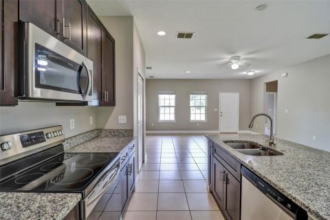 Casa en venta en Poinciana, Florida, 4 dormitorios, 146.6 m2 № 2386225 - foto 5