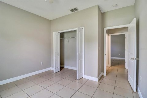 Casa en venta en Poinciana, Florida, 4 dormitorios, 146.6 m2 № 2386225 - foto 11