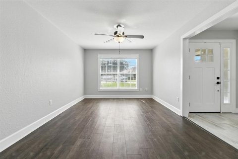 House in Auburndale, Florida 4 bedrooms, 203.55 sq.m. № 1884823 - photo 14