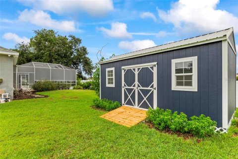 House in Palm Coast, Florida 4 bedrooms, 248.14 sq.m. № 1869790 - photo 11