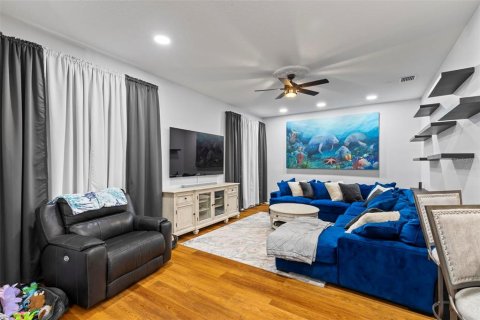House in Palm Coast, Florida 4 bedrooms, 248.14 sq.m. № 1869790 - photo 4