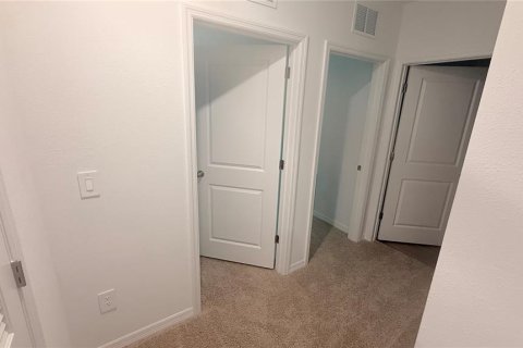 Touwnhouse à louer à Land O' Lakes, Floride: 3 chambres, 135.92 m2 № 2095825 - photo 12