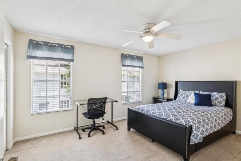 Touwnhouse à vendre à Tampa, Floride: 2 chambres, 113.62 m2 № 1910190 - photo 8