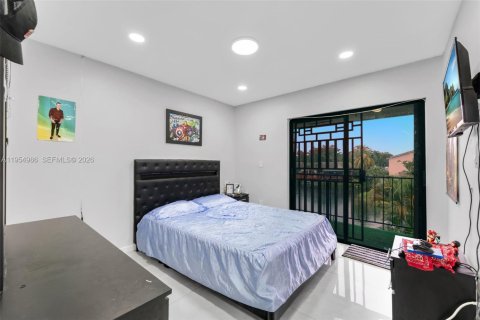 Copropriété à vendre à Miami, Floride: 4 chambres, 147.16 m2 № 2153373 - photo 8