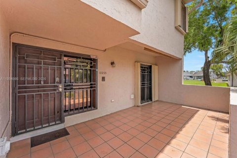 Copropriété à vendre à Miami, Floride: 4 chambres, 147.16 m2 № 2153373 - photo 7