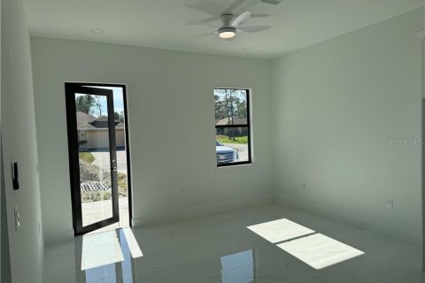 Купить виллу или дом в Лихай-Эйкерс, Флорида 3 комнаты, 98.2м2, № 1559850 - фото 4