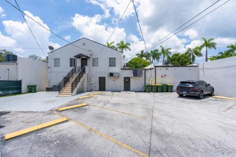 Propiedad comercial en venta en Homestead, Florida № 2286051 - foto 11