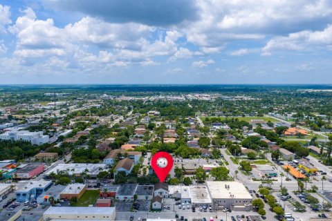 Propiedad comercial en venta en Homestead, Florida № 2286051 - foto 20