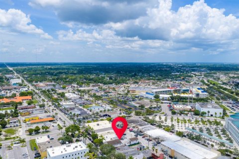 Propiedad comercial en venta en Homestead, Florida № 2286051 - foto 17