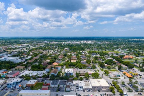 Propiedad comercial en venta en Homestead, Florida № 2286051 - foto 28
