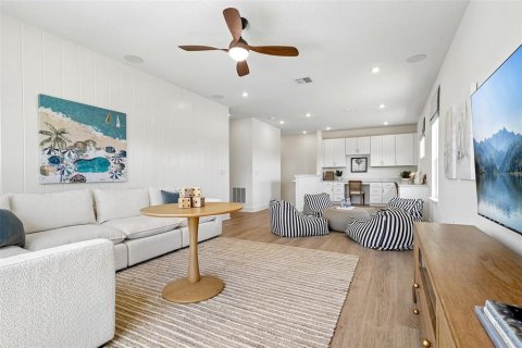 Casa en venta en Winter Garden, Florida, 5 dormitorios, 318.38 m2 № 2119861 - foto 6