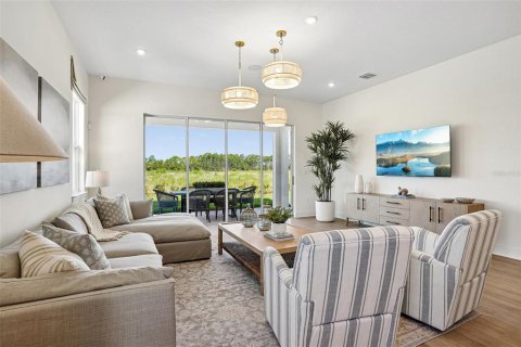 Casa en venta en Winter Garden, Florida, 5 dormitorios, 318.38 m2 № 2119861 - foto 3