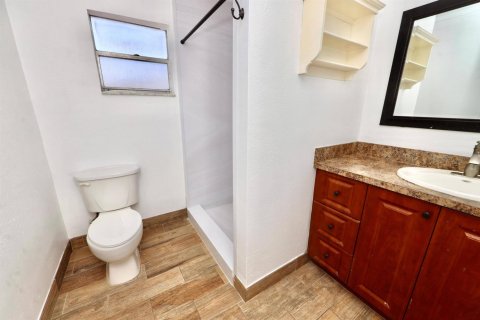 Touwnhouse à louer à Sunrise, Floride: 4 chambres, 158.31 m2 № 2168463 - photo 23