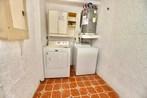 Touwnhouse à louer à Sunrise, Floride: 4 chambres, 158.31 m2 № 2168463 - photo 22