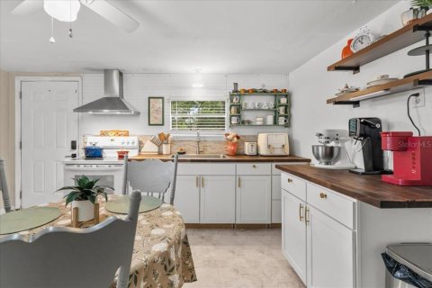 Villa ou maison à vendre à DeLand, Floride: 2 chambres, 89.28 m2 № 1732952 - photo 10