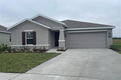 House in ASTONIA in Davenport, Florida 3 bedrooms, 144.46 sq.m. № 2329068