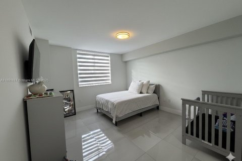 Copropriété à vendre à Aventura, Floride: 3 chambres, 131.18 m2 № 1946343 - photo 13