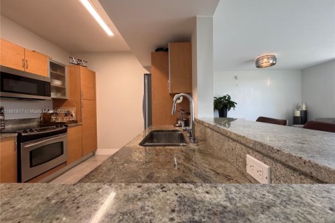 Copropriété à vendre à Aventura, Floride: 3 chambres, 131.18 m2 № 1946343 - photo 7