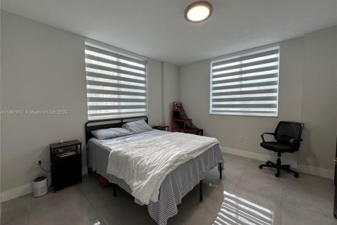 Copropriété à vendre à Aventura, Floride: 3 chambres, 131.18 m2 № 1946343 - photo 19
