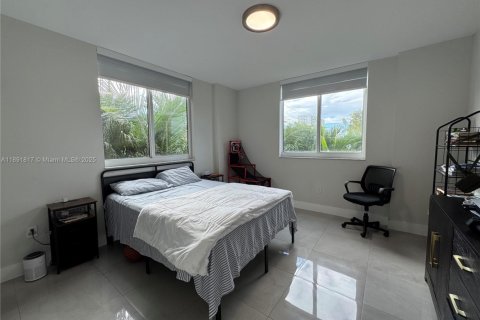 Copropriété à vendre à Aventura, Floride: 3 chambres, 131.18 m2 № 1946343 - photo 18