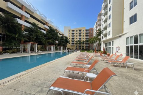 Copropriété à vendre à Aventura, Floride: 3 chambres, 131.18 m2 № 1946343 - photo 30