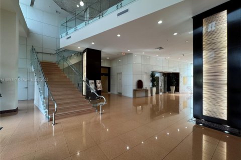 Copropriété à vendre à Aventura, Floride: 3 chambres, 131.18 m2 № 1946343 - photo 26
