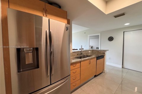 Copropriété à vendre à Aventura, Floride: 3 chambres, 131.18 m2 № 1946343 - photo 8