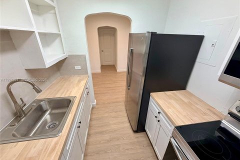 Apartment in Miami, Florida 3 bedrooms, 74.32 sq.m. № 2062557 - photo 5