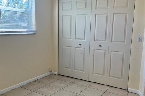 Appartement à louer à Dunedin, Floride: 2 chambres, 69.68 m2 № 2390868 - photo 11