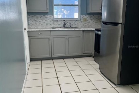 Appartement à louer à Dunedin, Floride: 2 chambres, 69.68 m2 № 2390868 - photo 8