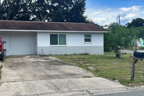 Appartement à Dunedin, Floride 2 chambres, 69.68 m2 № 2390868