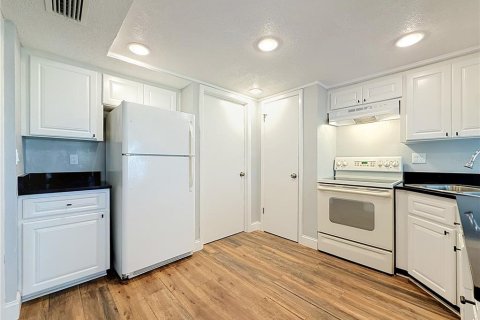 Copropriété à vendre à Largo, Floride: 3 chambres, 169.08 m2 № 2427628 - photo 17