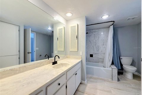 Copropriété à vendre à Largo, Floride: 3 chambres, 169.08 m2 № 2427628 - photo 25