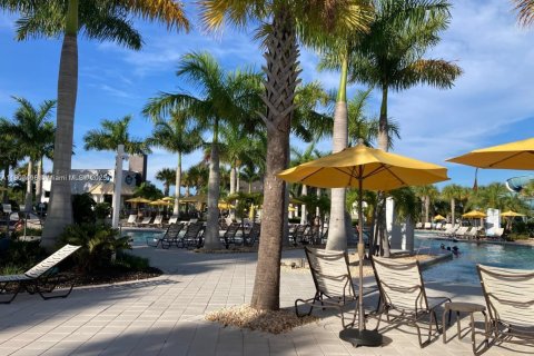 Villa ou maison à vendre à Westlake, Floride: 3 chambres, 177.72 m2 № 1951466 - photo 9