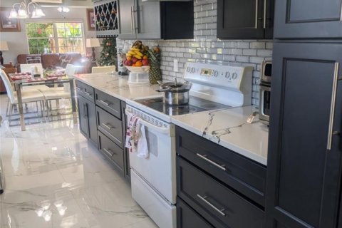 Купить виллу или дом в Маргит, Флорида 3 комнаты, 166.11м2, № 2256425 - фото 10