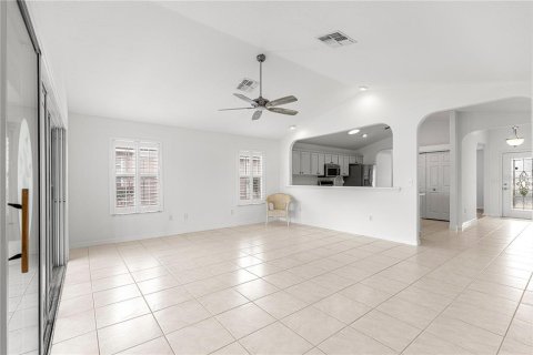 Villa ou maison à vendre à Summerfield, Floride: 3 chambres, 157.47 m2 № 2133216 - photo 13