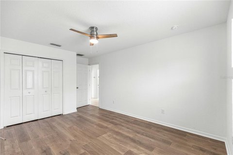 Villa ou maison à vendre à Summerfield, Floride: 3 chambres, 157.47 m2 № 2133216 - photo 8