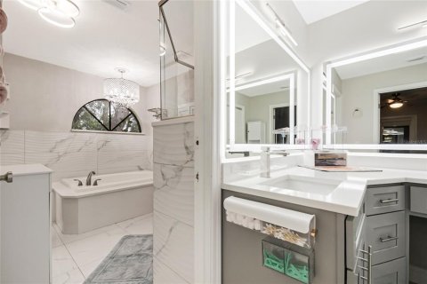 Casa en venta en Apopka, Florida, 4 dormitorios, 229.65 m2 № 2223444 - foto 20