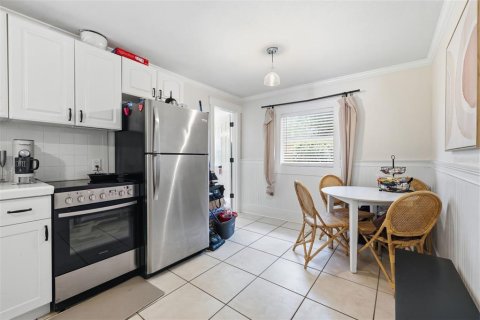 Immobilier commercial à vendre à Tampa, Floride: 28 chambres, 252.04 m2 № 2199858 - photo 28
