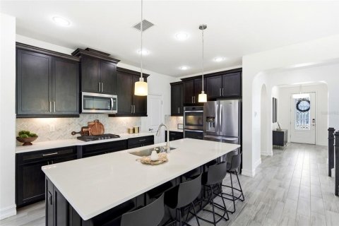 Villa ou maison à vendre à Wesley Chapel, Floride: 4 chambres, 265.24 m2 № 2142273 - photo 11