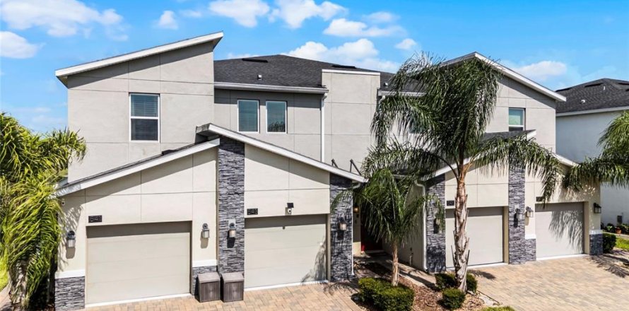 Adosado en Davenport, Florida 3 dormitorios, 166.02 m2 № 2230602