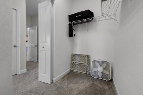 Adosado en venta en Davenport, Florida, 3 dormitorios, 166.02 m2 № 2230602 - foto 25