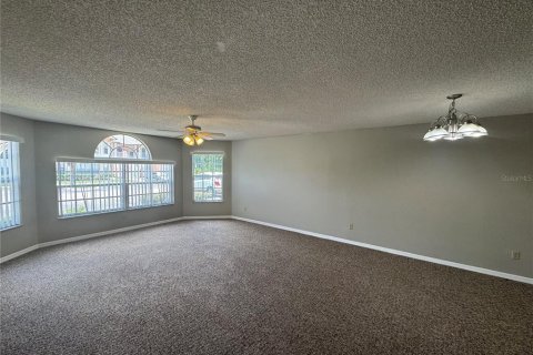 Condo in Kissimmee, Florida, 3 bedrooms № 2393859 - photo 7