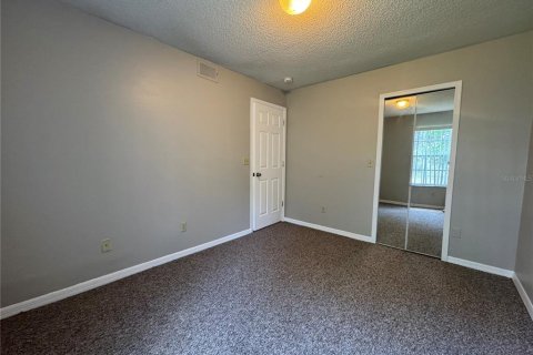 Condo in Kissimmee, Florida, 3 bedrooms № 2393859 - photo 11