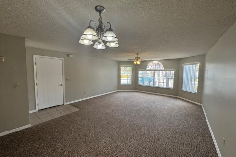 Condo in Kissimmee, Florida, 3 bedrooms № 2393859 - photo 14